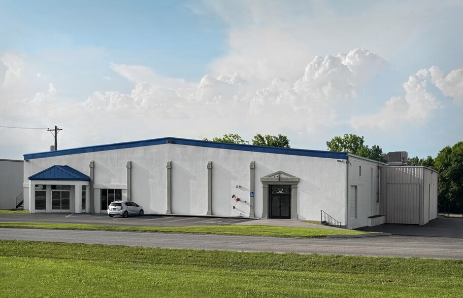Primary Photo Of 7121 Cockrill Bend Blvd, Nashville Warehouse For Lease