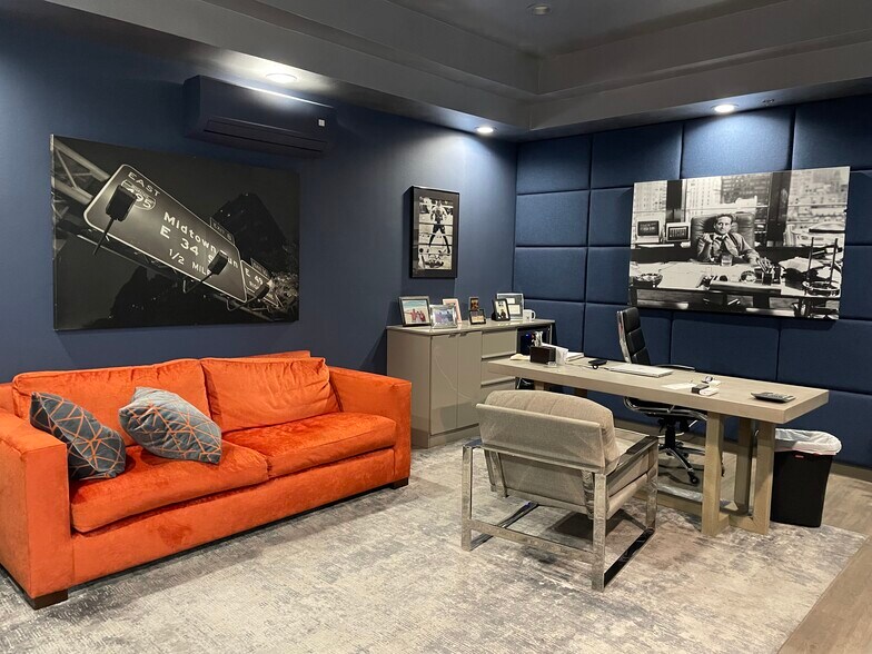 More Photos Of 7465 W Badura Ave, Las Vegas Warehouse For Sale