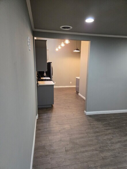 More Photos Of 2301 Orange Ave, Signal Hill Industrial For Sale