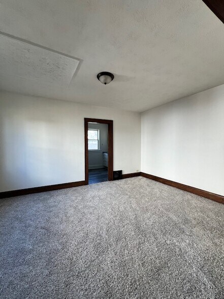 More Photos Of 208 Park Ave SW, Canton Apartments For Sale