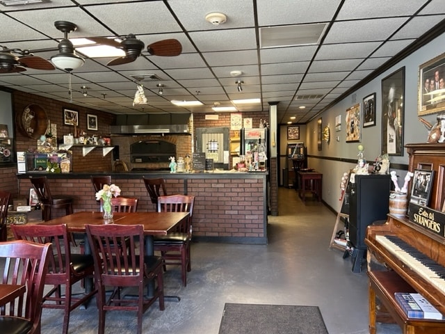 More Photos Of 4490 Middle Country Rd, Calverton Storefront Retail Office For Lease