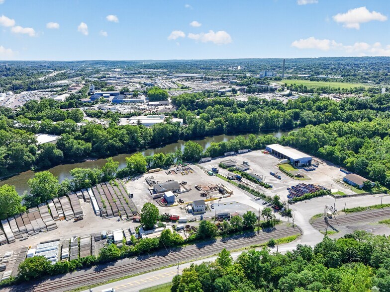 More Photos Of 358 River Rd, Bridgeport Land For Lease