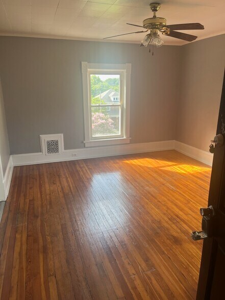 More Photos Of , Roanoke Multifamily For Sale