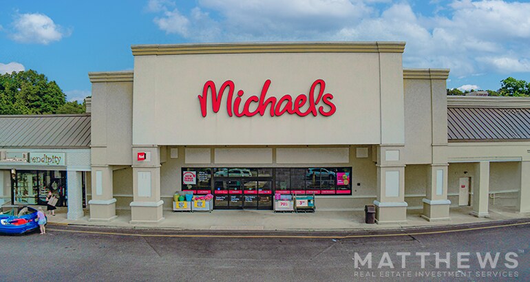 More Photos Of 1568-1572 Opelika Rd, Auburn Storefront For Sale