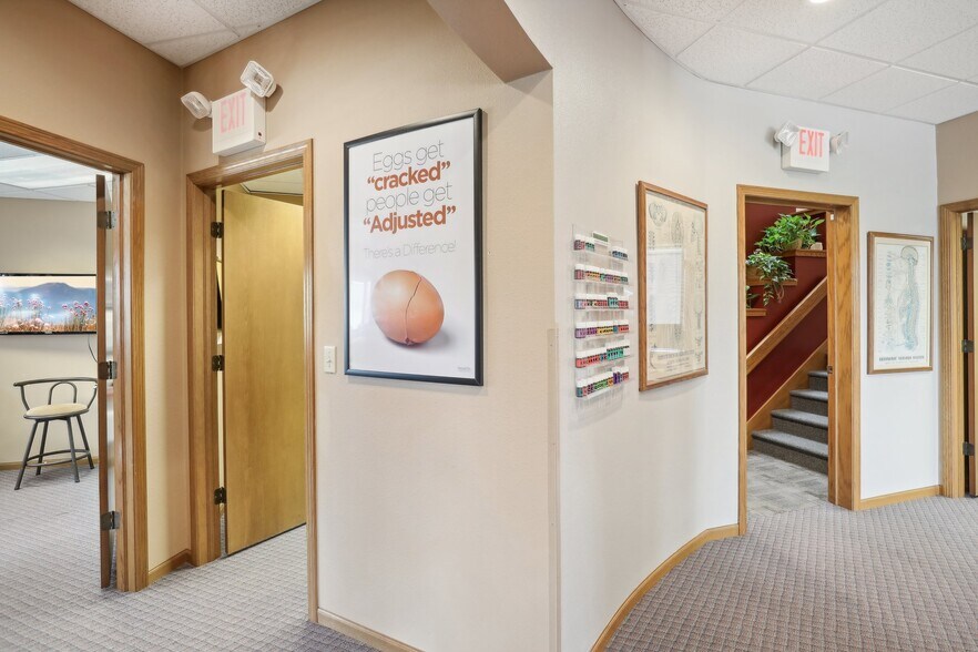 More Photos Of 101 Jones St, Barneveld General Retail For Sale