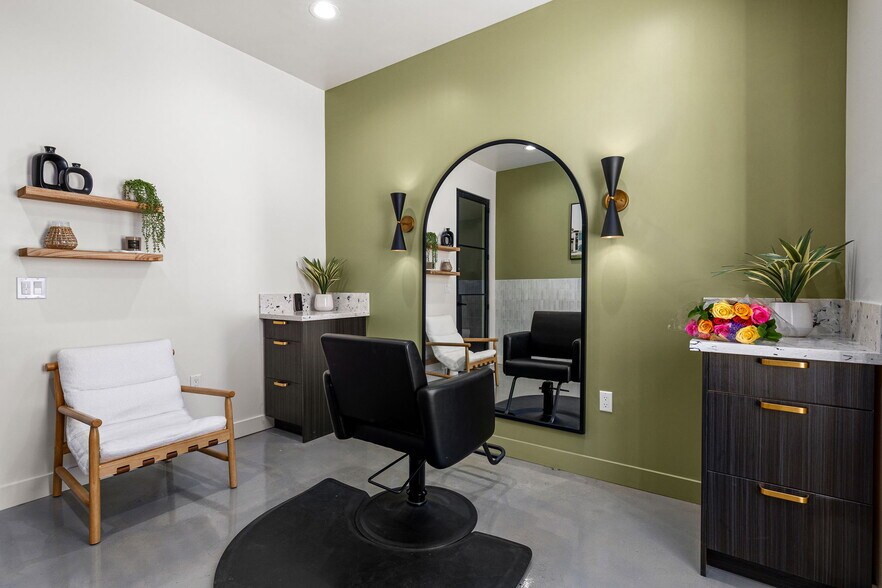 More Photos Of 124 N Glendora Ave, Glendora Coworking Space