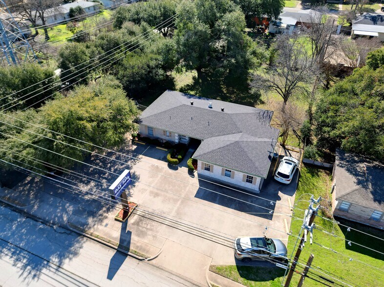 More Photos Of 7298 Glenview Dr, North Richland Hills Freestanding For Sale