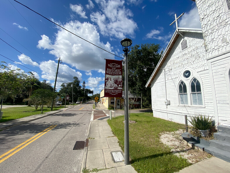 Primary Photo Of 519 Washington St, New Smyrna Beach Religious Facility For Lease