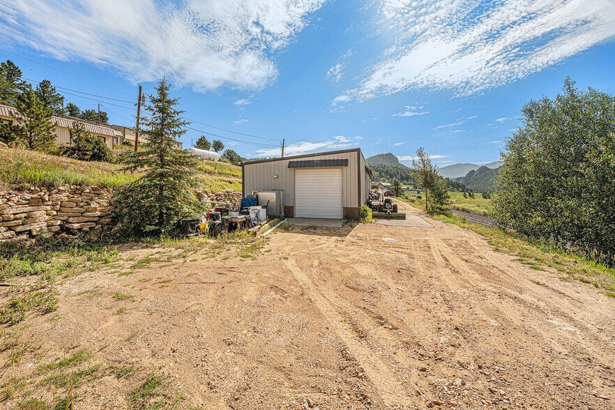 More Photos Of 182 Tolland rd, Rollinsville Self Storage For Sale