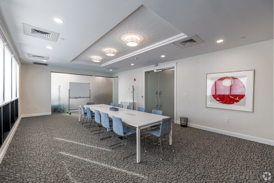 More Photos Of 1274 Osgood St, North Andover Coworking Space