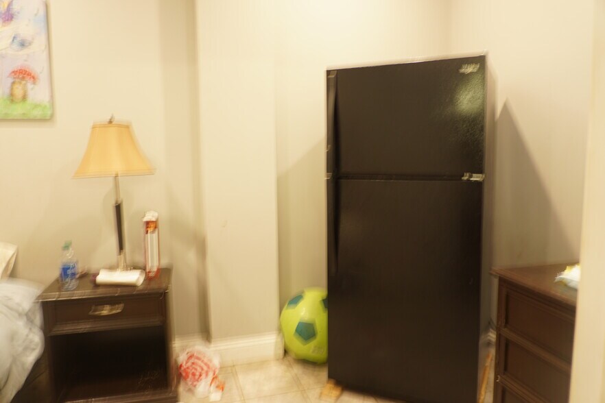 More Photos Of 1700 35th St, Orlando Warehouse For Lease