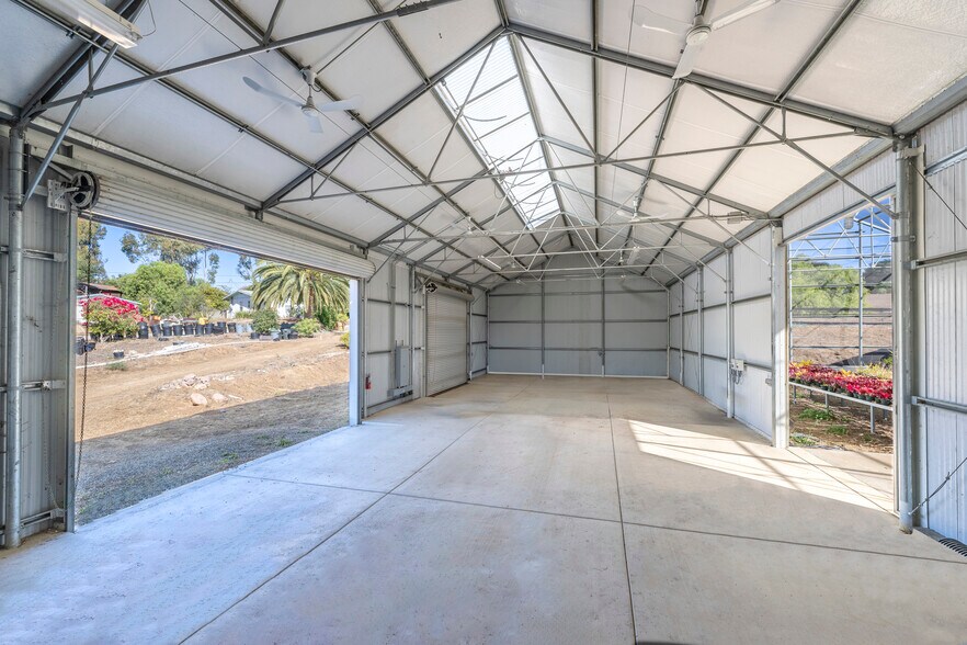 More Photos Of 1881 Fuerte St, Fallbrook Garden Center For Sale