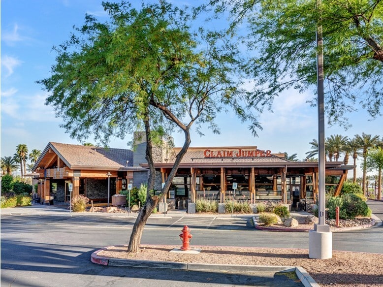 More Photos Of 601 N Green Valley Pky, Henderson Restaurant For Lease