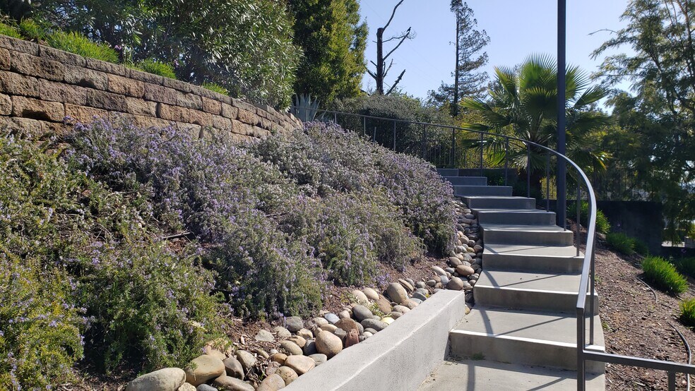 More Photos Of 2130 4th St, San Rafael Office Residential For Lease