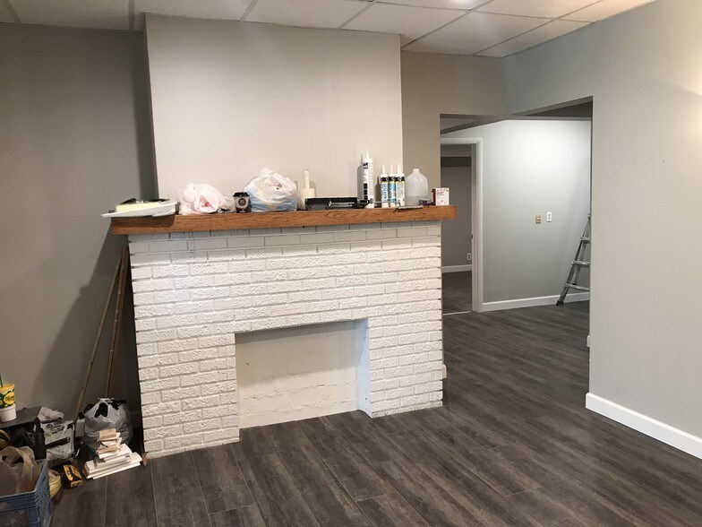 More Photos Of 485-487 Front St, Berea Office Residential For Sale