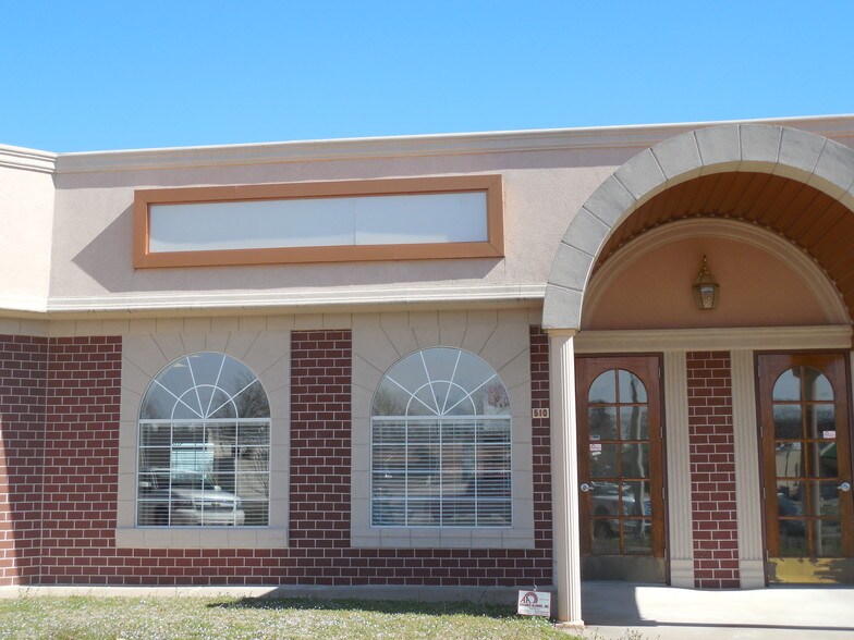 More Photos Of 500-514 W Atlanta St, Broken Arrow Medical For Sale