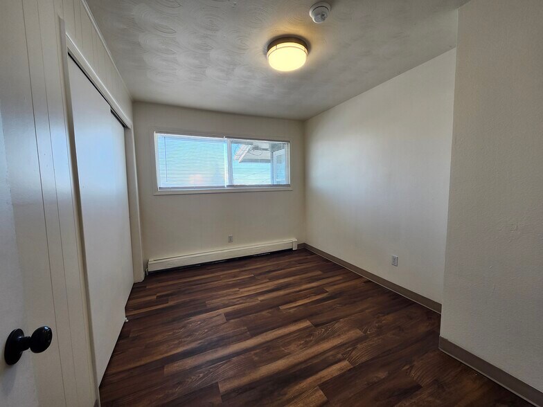 More Photos Of 3925 E 9th Ave, Anchorage Multifamily For Sale