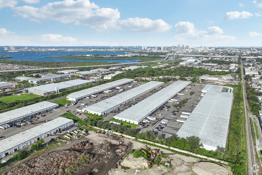 More Photos Of 4502-4740 Transport Dr, Tampa Unknown For Lease