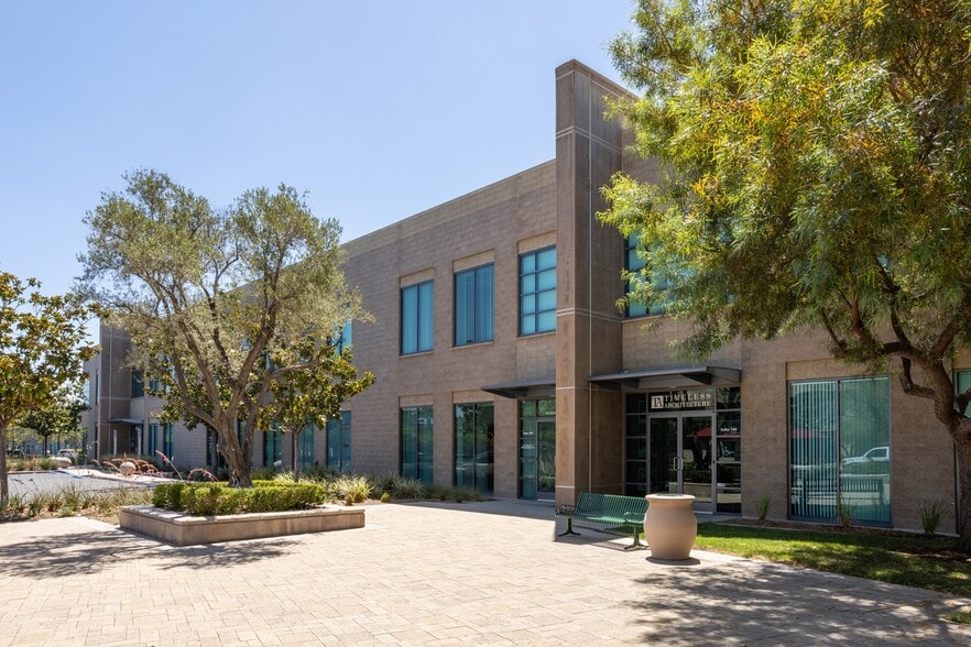 More Photos Of 9891 Irvine Center Dr, Irvine Loft Creative Space For Lease