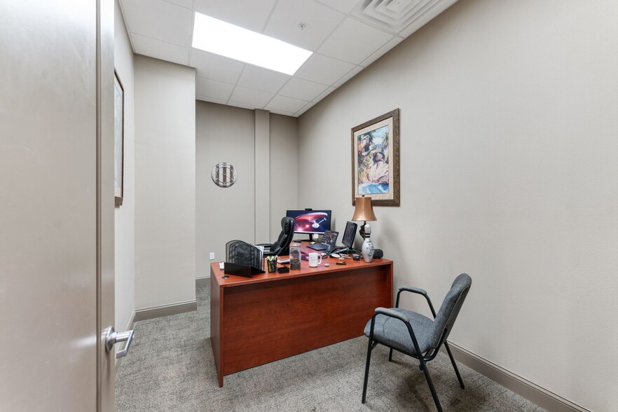 More Photos Of 8235 Natures Way, Bradenton Office For Lease