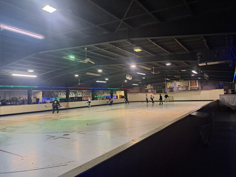 More Photos Of 120 E Catalan St, Saint Louis Skating Rink For Sale
