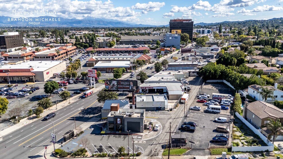 More Photos Of , Tarzana Unknown For Sale