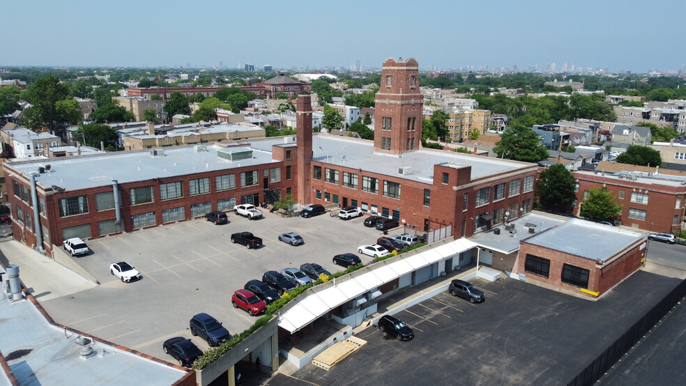 Primary Photo Of 1240 N Homan Ave, Chicago Light Distribution For Lease