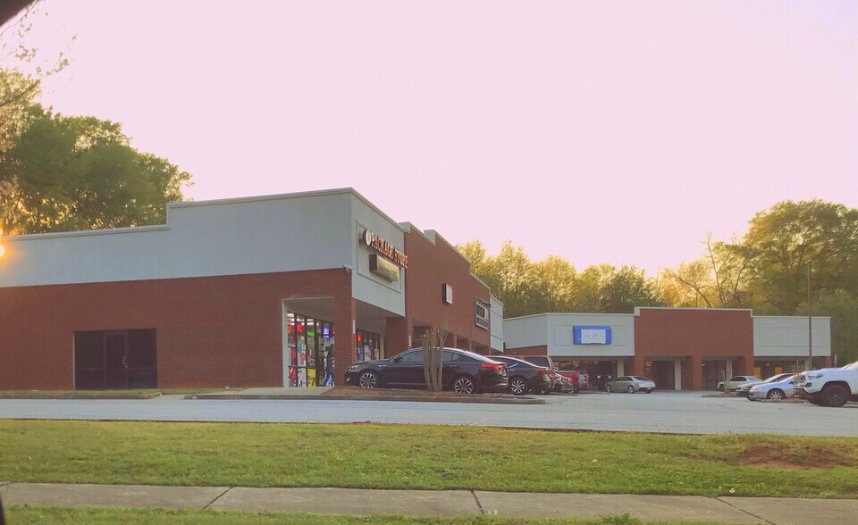 Primary Photo Of 650 Peeksville Rd, Locust Grove Unknown For Lease