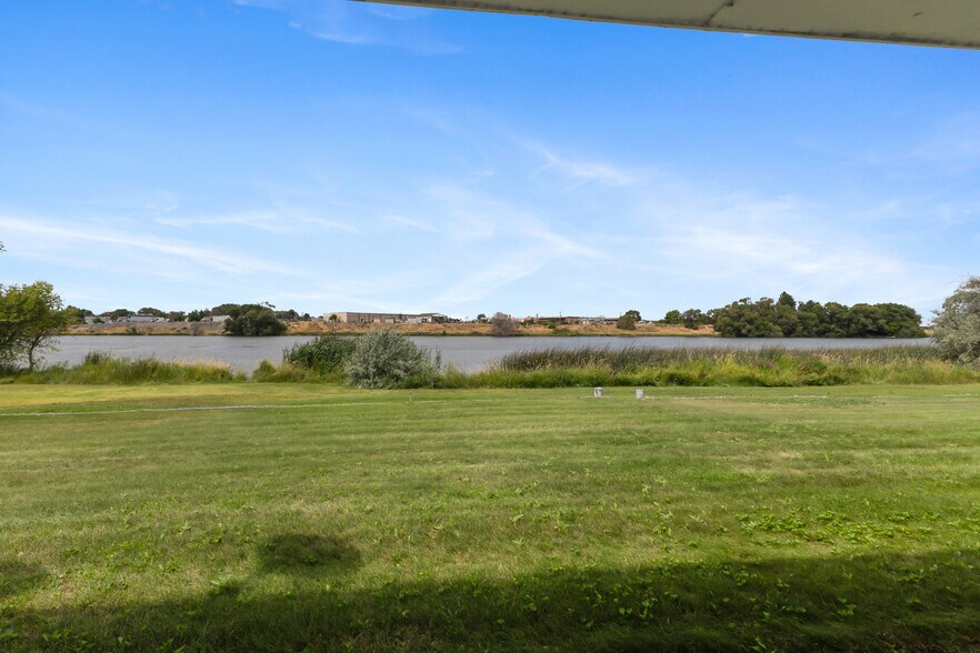 More Photos Of 510 Fig St, Moses Lake Apartments For Sale