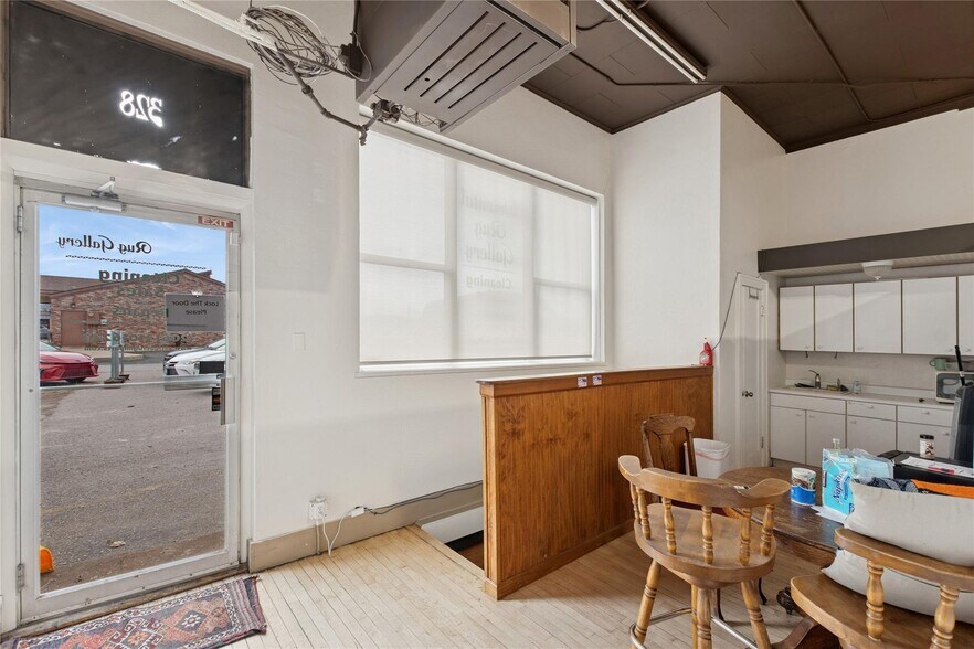 More Photos Of 320 Main St, Kalispell Storefront For Lease