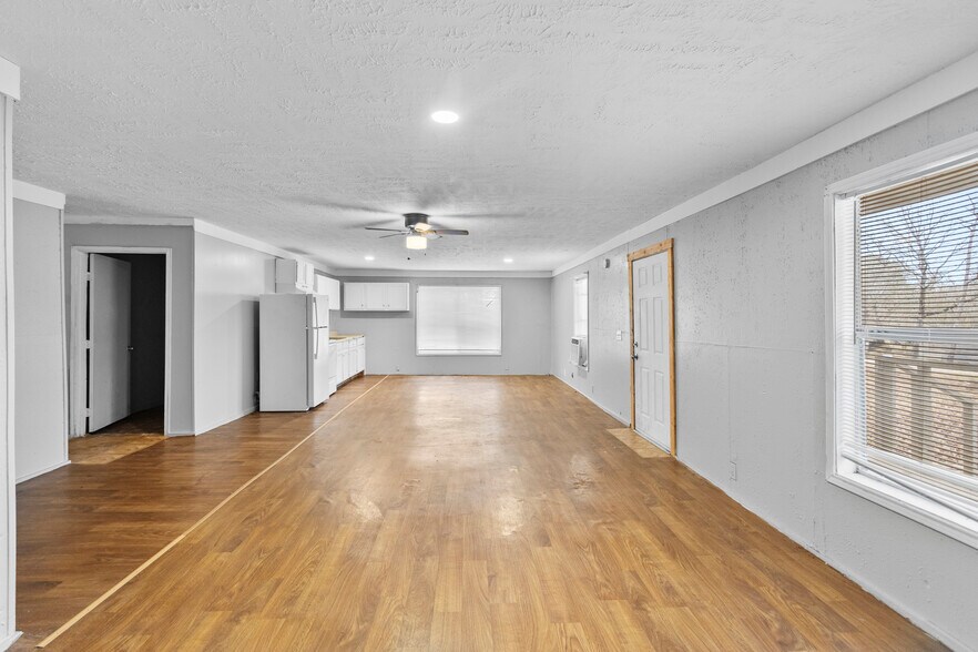 More Photos Of 31 Jackson Rd, Huntsville Apartments For Sale