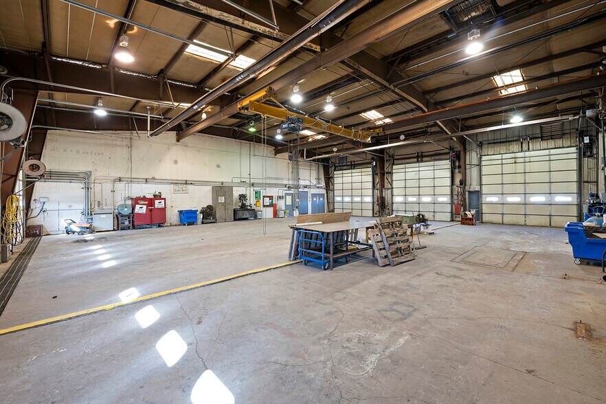 More Photos Of 71 Allegiance Cir, Evanston Warehouse For Sale