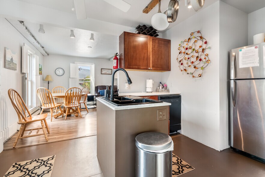 More Photos Of 444 Lewis St, Pagosa Springs Office Residential For Sale