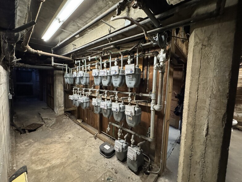 More Photos Of 2360-2366 Mission St, San Francisco Apartments For Sale