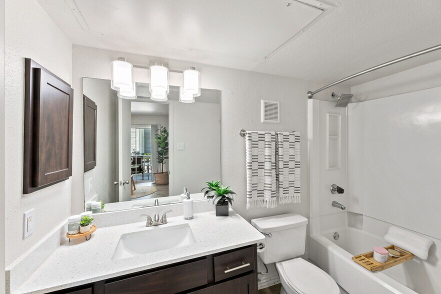 More Photos Of 6635 S Staples St, Corpus Christi Apartments For Sale
