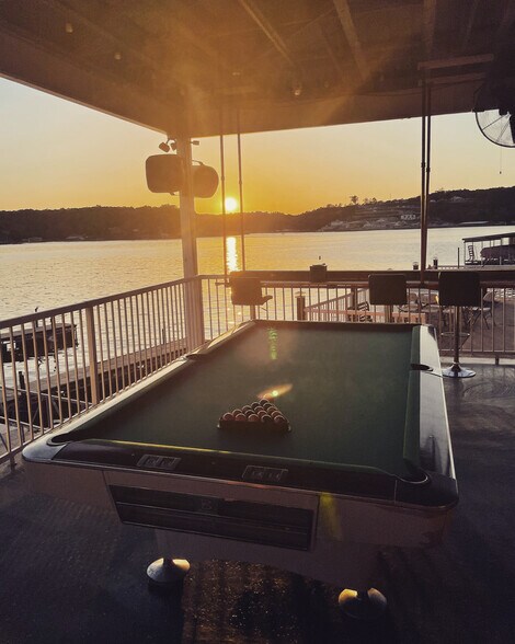 More Photos Of 27485 Cross Ln, Barnett Restaurant For Sale