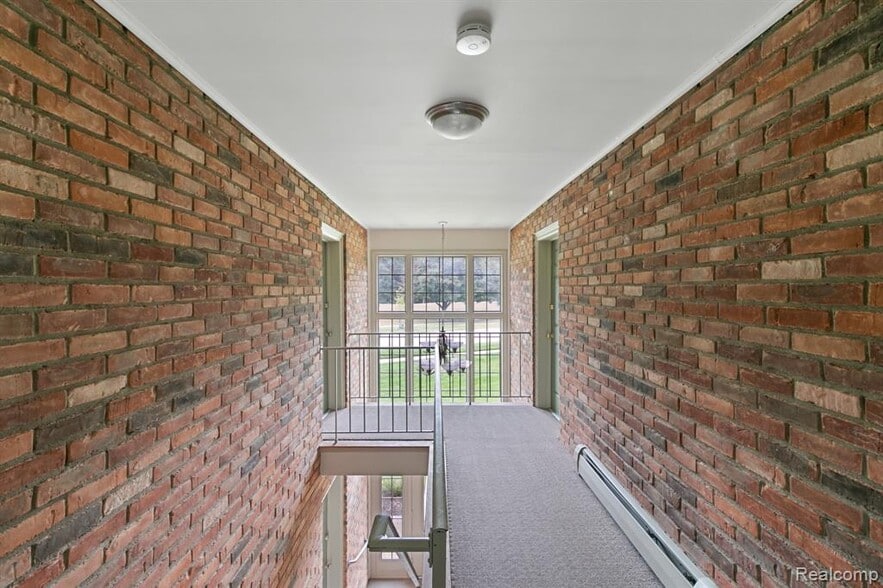 More Photos Of 500 Romeo Rd, Rochester Apartments For Sale