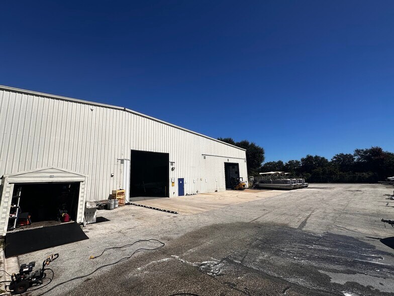 More Photos Of 205 Commercial Dr, Saint Augustine Manufacturing For Sale