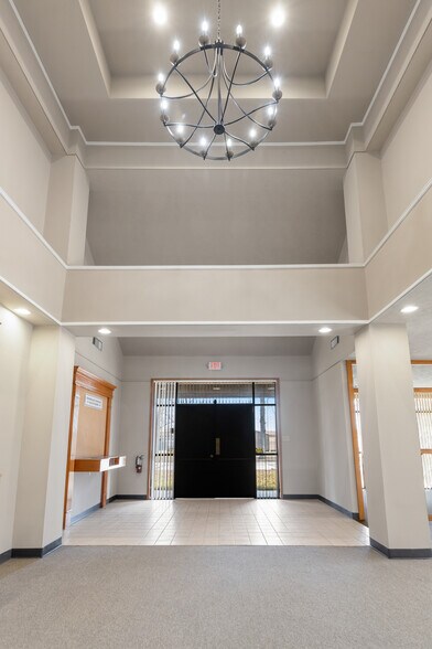 More Photos Of 14060 Grangerland Rd, Conroe Bank For Sale
