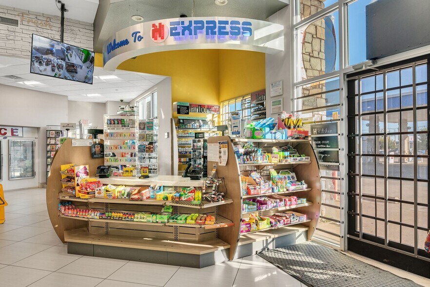 More Photos Of 5745 Golden Triangle Blvd, Fort Worth General Retail For Sale