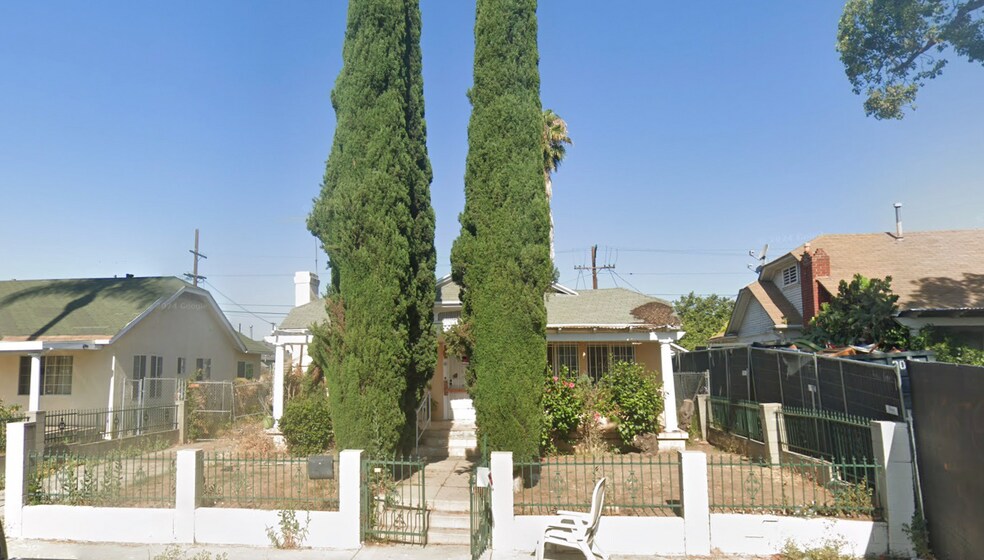 Primary Photo Of 1159 N Berendo St, Los Angeles Land For Sale