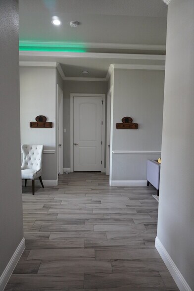 More Photos Of 212 E Broadway St, Prosper Office For Lease