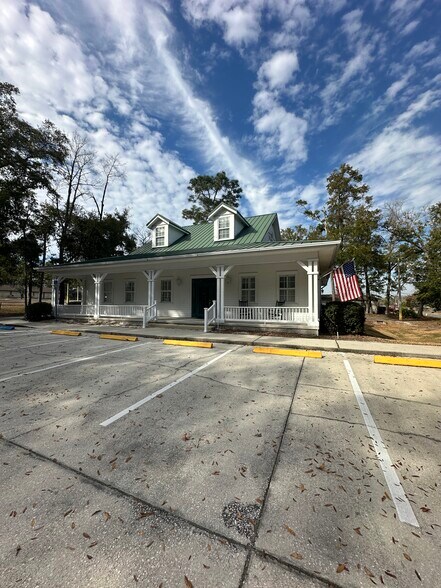 More Photos Of 1850 Bellair Blvd, Orange Park Medical For Sale