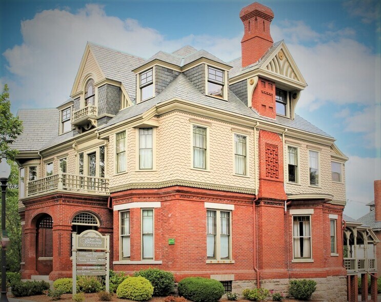 More Photos Of 404 County St, New Bedford Office For Sale