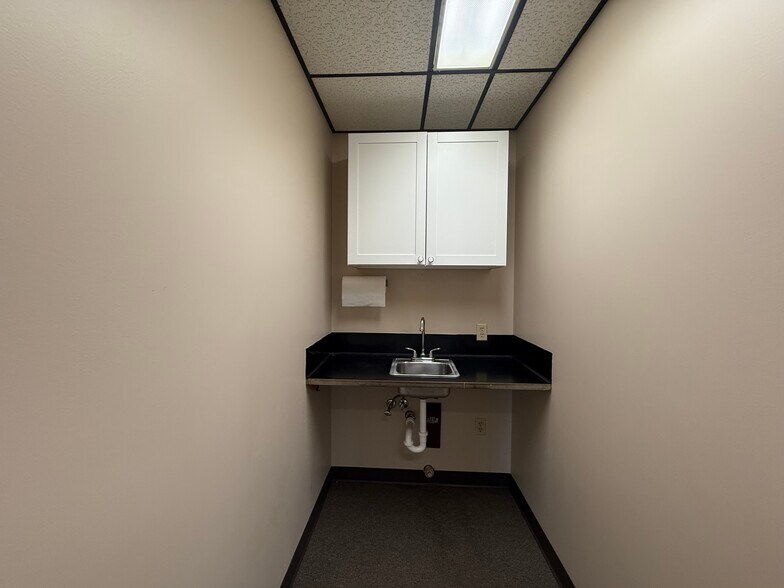 More Photos Of 51 N America Dr, West Seneca Office For Lease