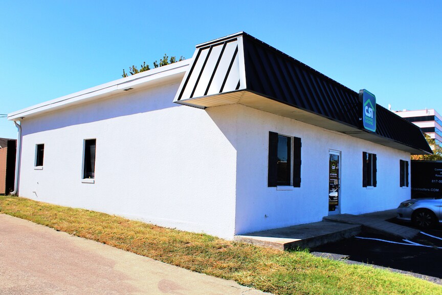 More Photos Of 706 Springdale Rd, Bedford Office For Sale