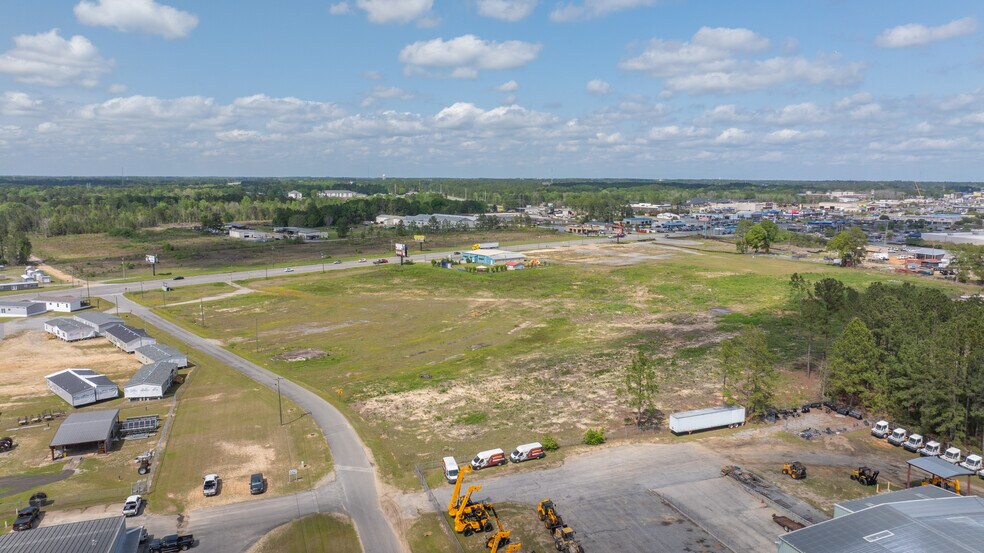 More Photos Of 2706 Marshall Dr, Tifton Land For Sale