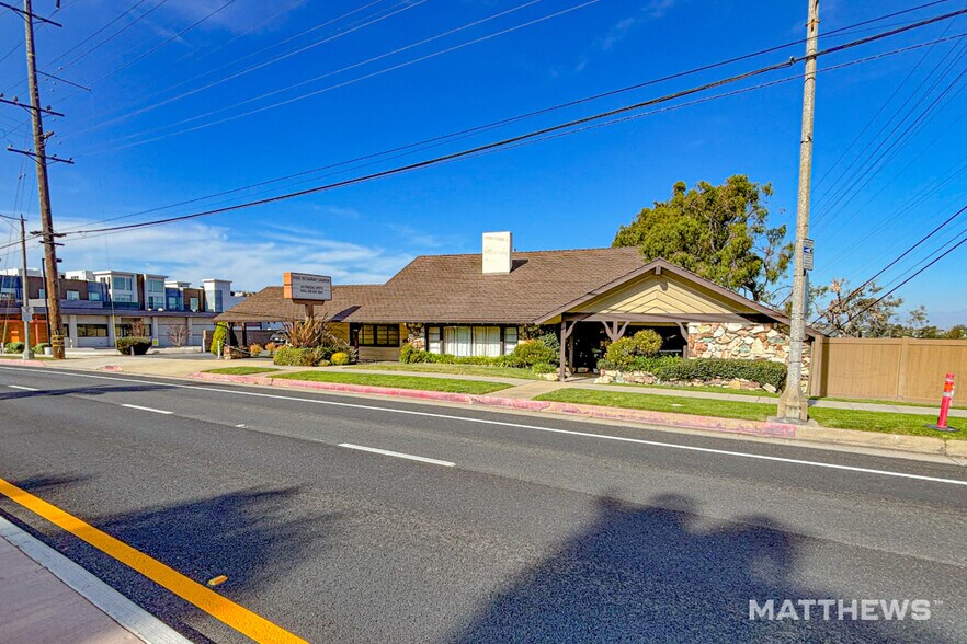 More Photos Of 1998 S Pacific Coast Hwy, Redondo Beach Funeral Home For Lease