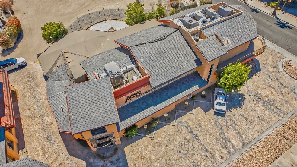 More Photos Of 73951-73995 El Paseo, Palm Desert Storefront For Sale