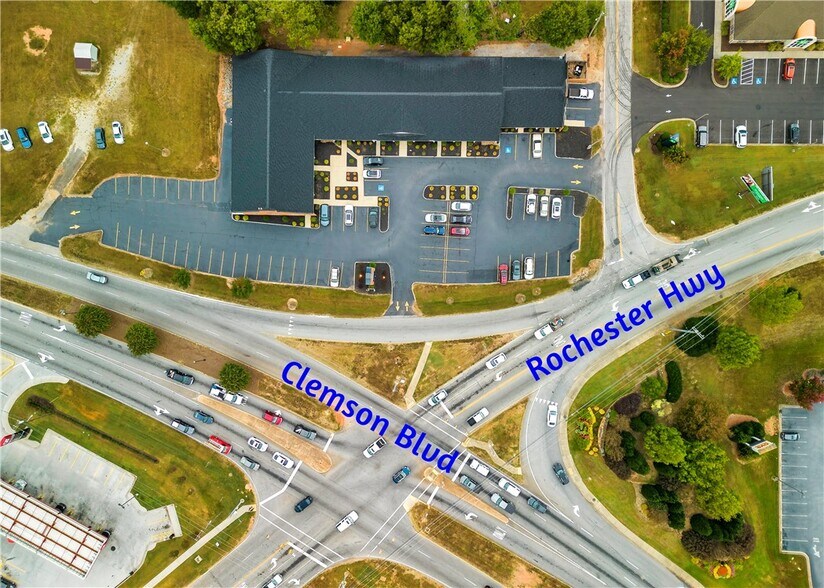 More Photos Of 100 Century Plaza Dr, Seneca Office For Lease